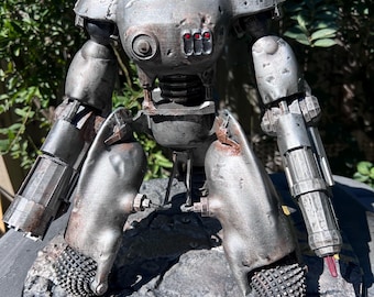 Fallout Statue Assaultron, Sentry Bot, Protectron, Mr.handy, Mr