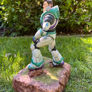 Buzz lightyear