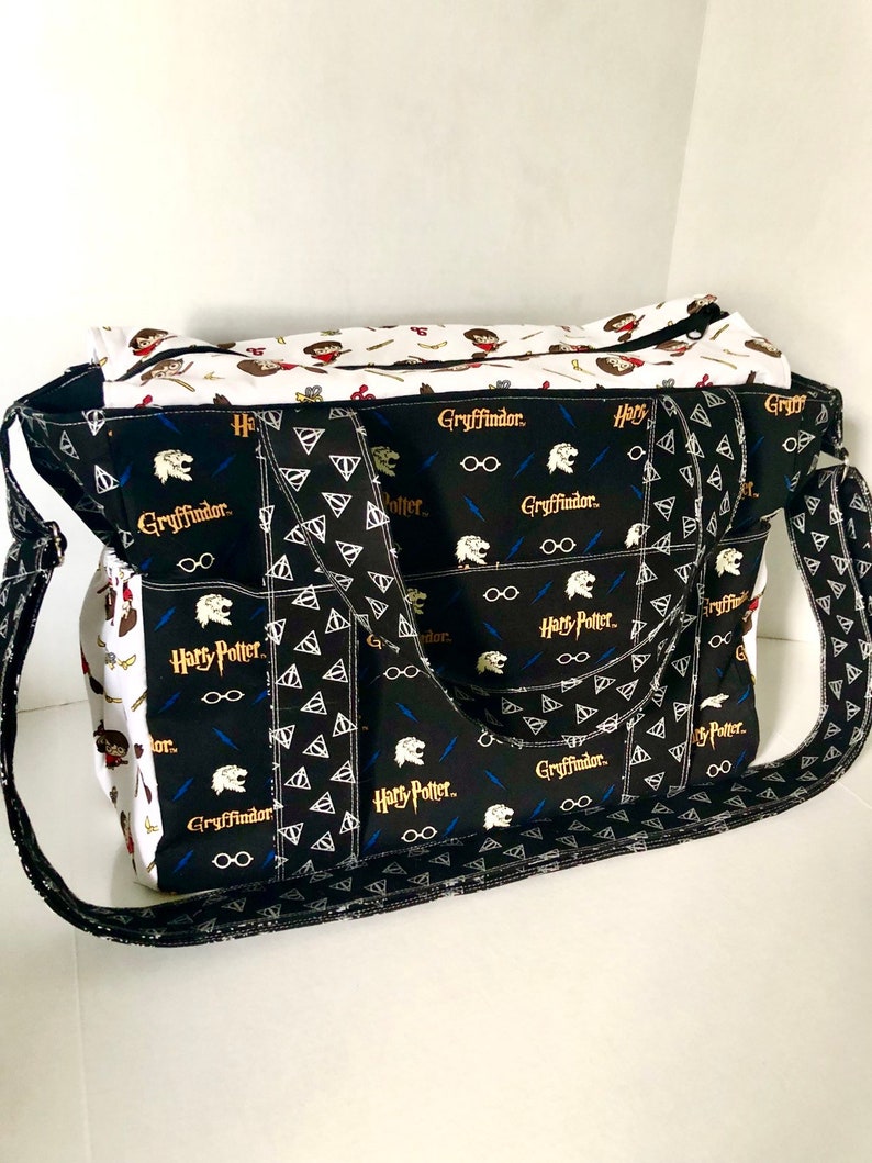 Diaper Bag 10 Pockets Zipper Closure Messenger Bag Extra Large Diaper Bag Adjustable Strap Harry Potter