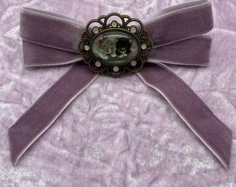 Vintage Style Velvet Hair Bow: Lilac Kittens, French Barrette