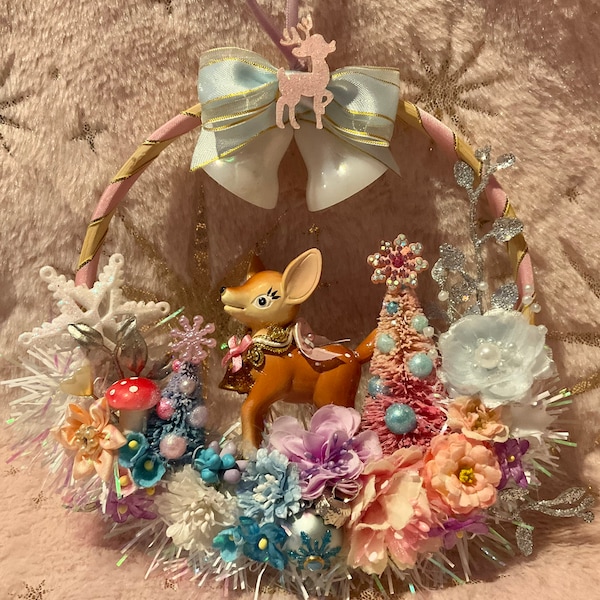 Kitsch deer vintage style mini Christmas wreath OOAK