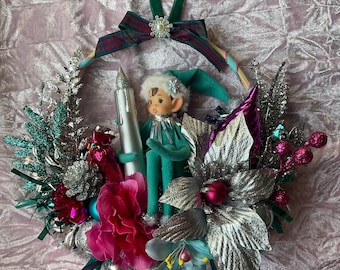 Guirlanda de Natal Kitsch com Elfo, Decoração Vintage com Velas em Formato de Sinos e Flores