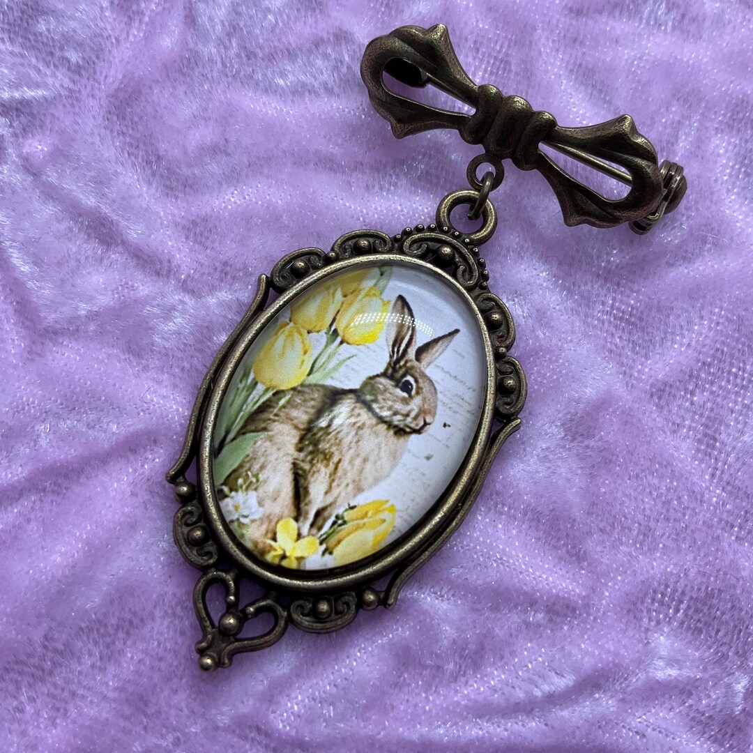 Kitsch Shiny Rabbit Kitsch Cute Easter Bunny Rabbit With Yellow Tulips Vintage Retro Style ...