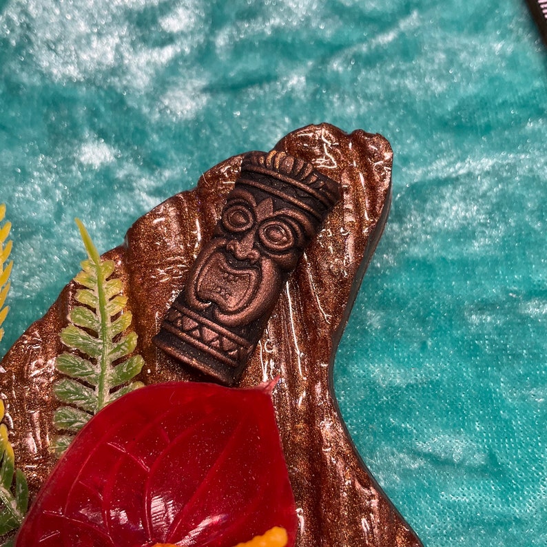 Hawaiian tiki vintage style Brooch image 6