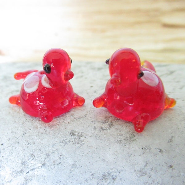 1 Red Turtle/Tortoise Handmade Glass Lampwork Bead Charm 17-20 mm long x 14-17.5 mm wide x 16 mm thick Charms Supply DIY