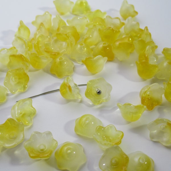 25 Transparent Glass Two Tone Goldenrod Flower Beads Charms/Bead Caps 7 mm x 11.5 mm x 11.5 mm Supply Jewelry