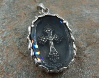 Hänge i massivt sterlingsilver 925 med Kristuskors