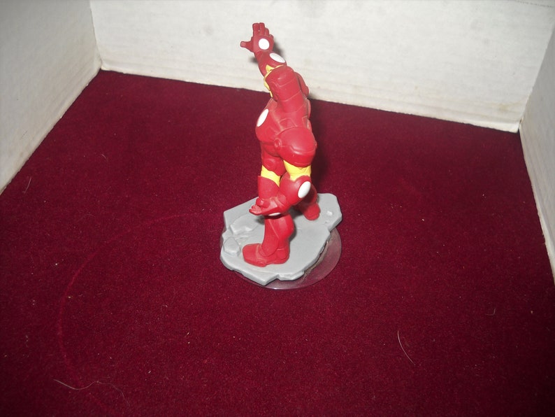 Disney Infinity figurine plastic 4 tall Iron Man 1000102