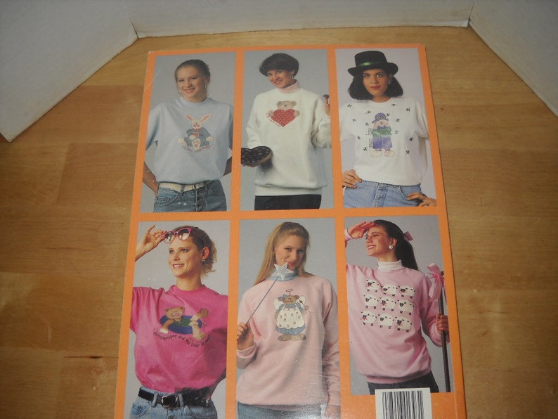 Leasure Arts craft leaflet 1393 Iron-on Transfer Book 1992 Hundreds of Designs 58 thick 8 12 by 11 like new