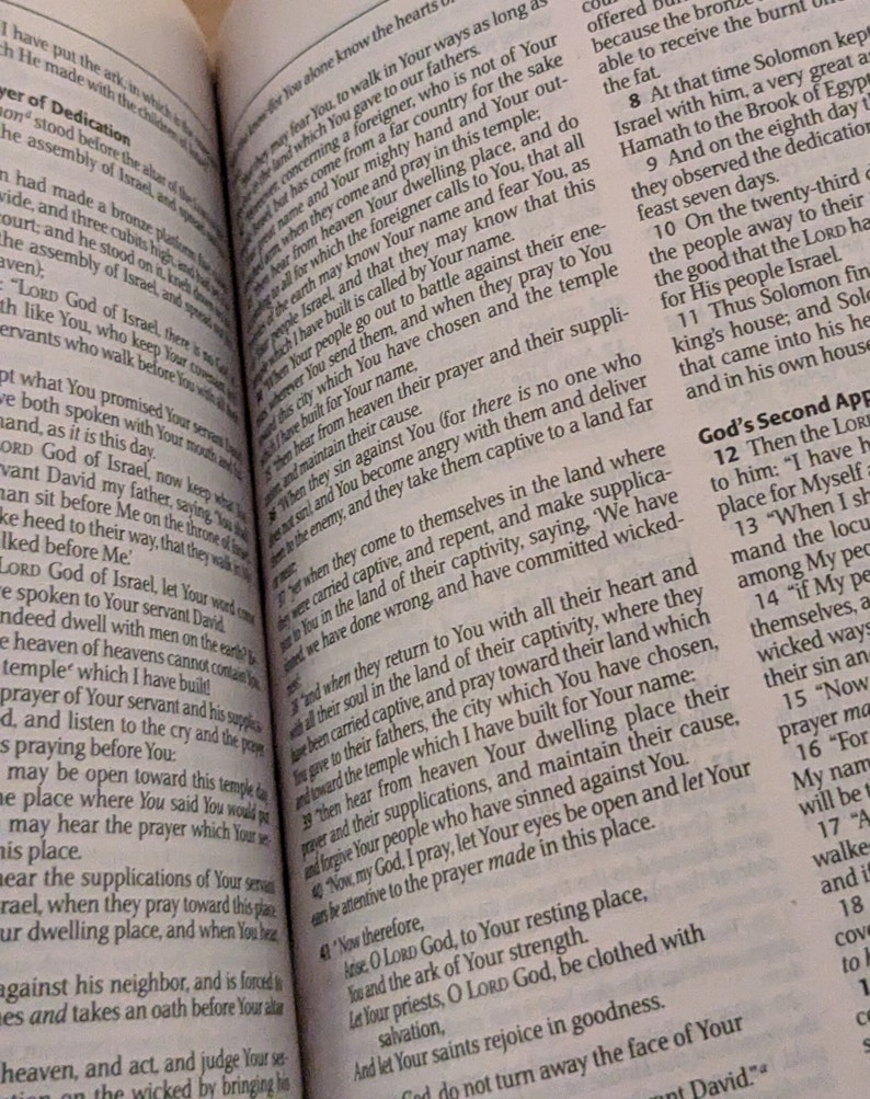 Holy Bible 412 New King James Version Words of Christ in Red Thomas ...