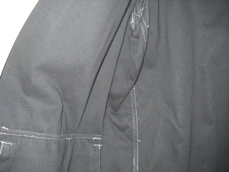 SZ L chest 46 men Gap Premium short car coat woven nylon 5 button closure khaki tan all weather coat length 33