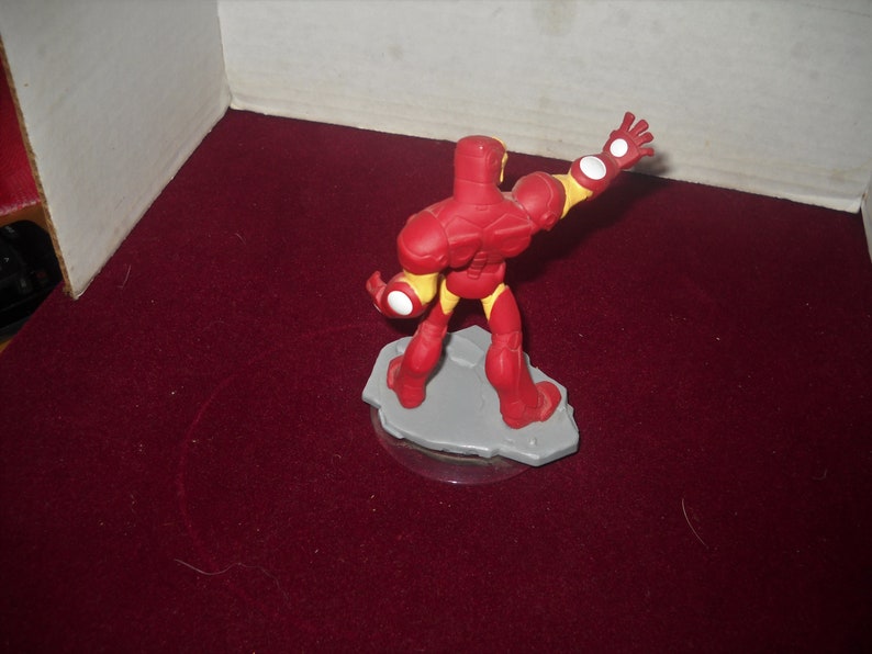 Disney Infinity figurine plastic 4 tall Iron Man 1000102