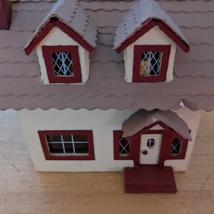 Building HO 2 story house dormers wood laser cut white built-kit 1/87 rural model train diorama 4&quot; by 4&quot; footprint Train Time 1970s 016