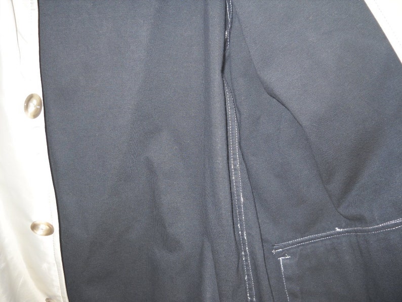 SZ L chest 46 men Gap Premium short car coat woven nylon 5 button closure khaki tan all weather coat length 33