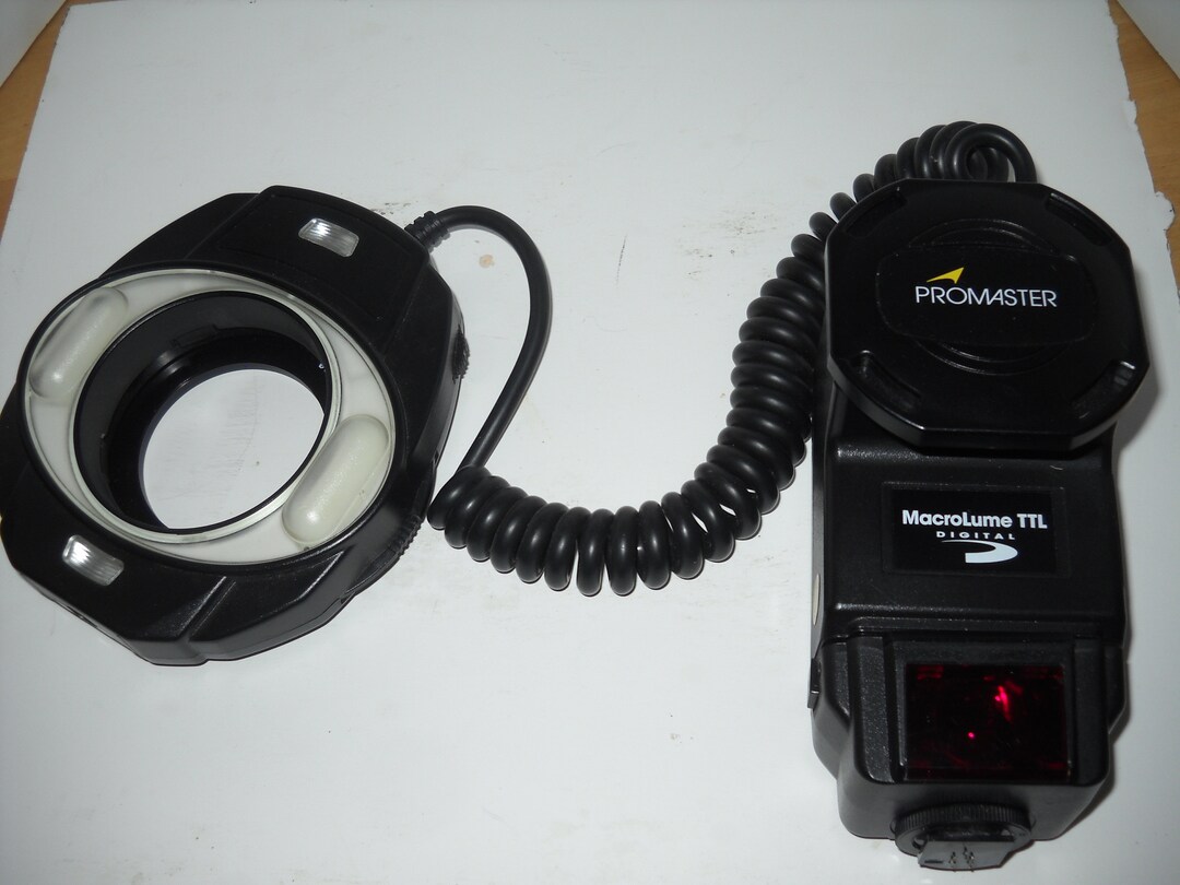 Promaster Macrolume TTL Dedicated Ring Light Electronic Macro Flash
