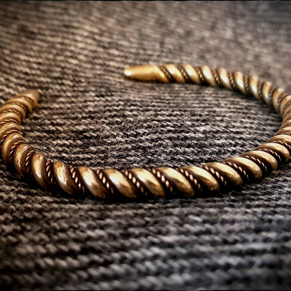 Viking Norse Celtic Saxon Bronze Twisted Bracelet Armring