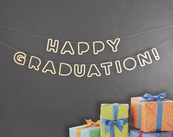 Happy Graduation Holzbanner – personalisierbar