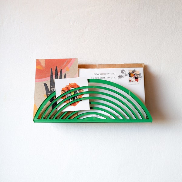 Porte-courrier mural arc-en-ciel en acrylique arc-en-ciel