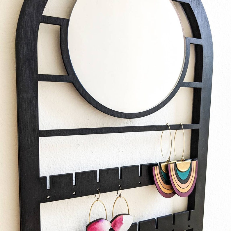 Geometric Oval Wall Hanging Jewelry Holder with Mirror image 3