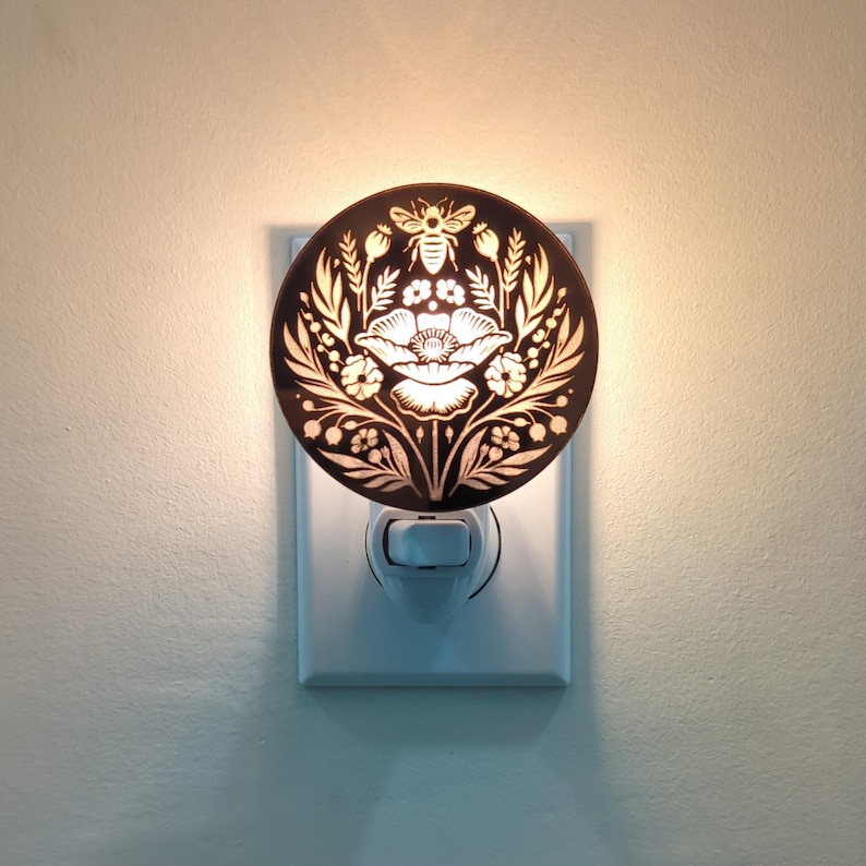 PoppyandHoneyBee Night Light - Thumbnail 3