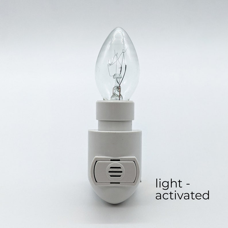 PoppyandHoneyBee Night Light - Thumbnail 2