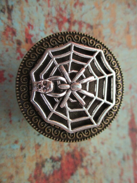 Set Of 2 Vintage Bronze And Silver Spiderweb Skull Spider Etsy