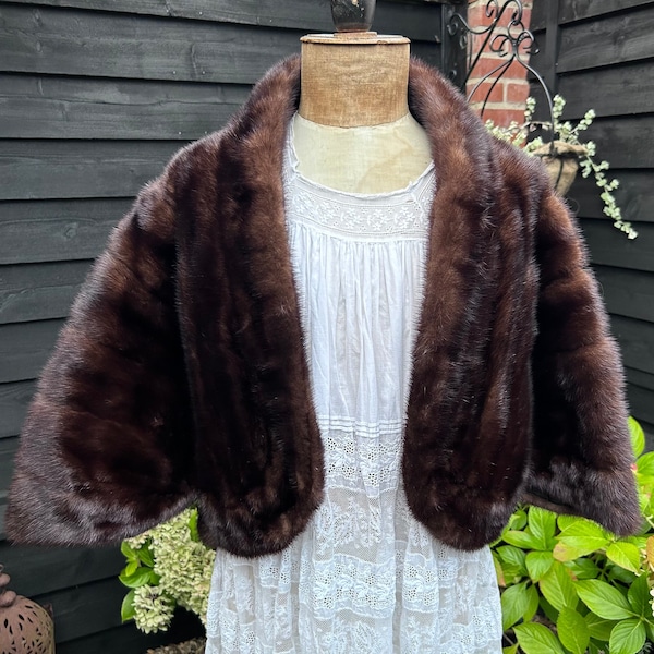 Vintage mink fur stole bolero 1950s deep back perfect for wedding or formal event size small