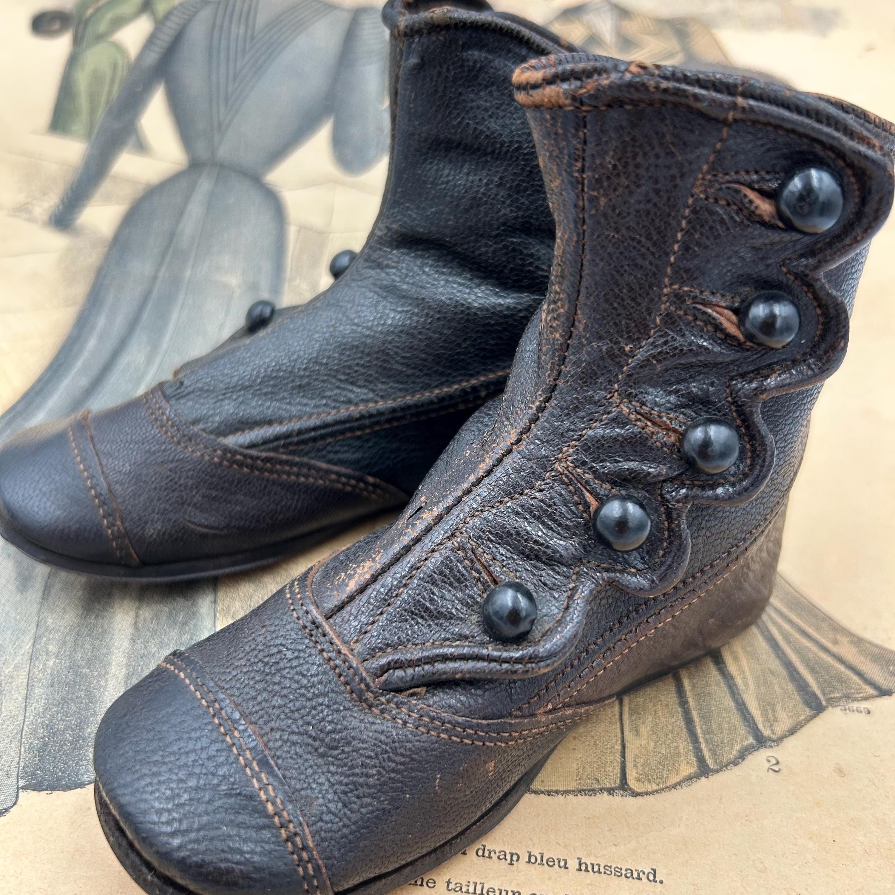 Belles chaussures pour poupées anciennes ou autres - Collection