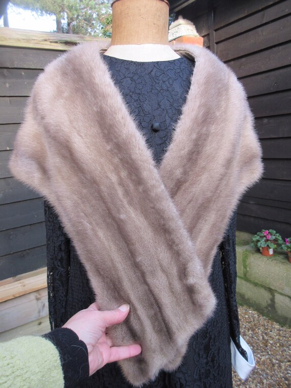 Vintage silver blue grey mink fur stole 1950s idea