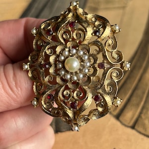 Vintage Elizabethan Brooch: Faux Pearl & Ruby Red Stone, Gold Tone
