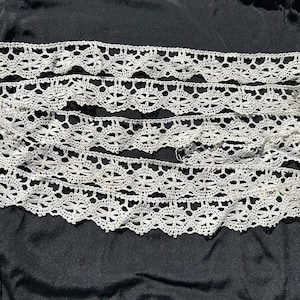 Antique vintage hand made crochet trim lace 2m 55cm length sewing projects crafting journals