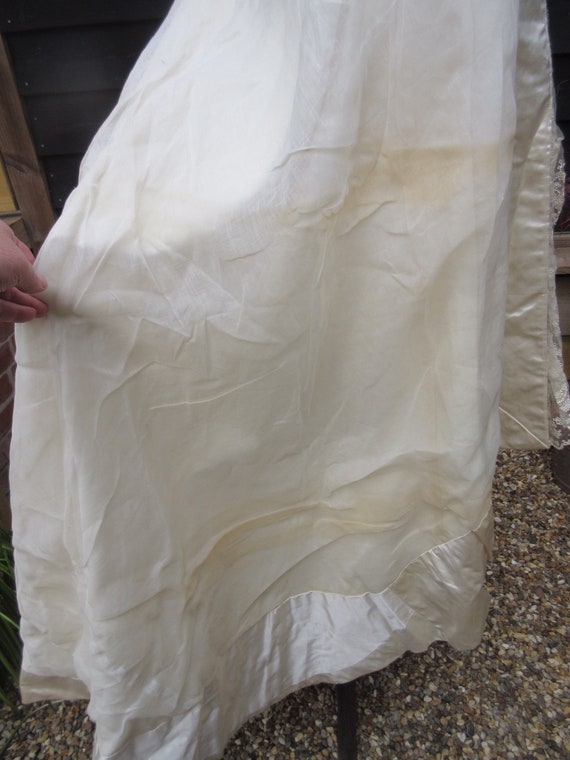 Antique Edwardian wedding cape long Cream satin w… - image 10