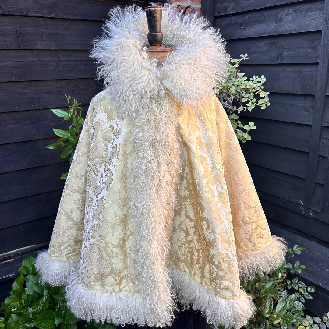 Antique Victorian Edwardian Cape of Vibrant Golden Jacquard Silk ...