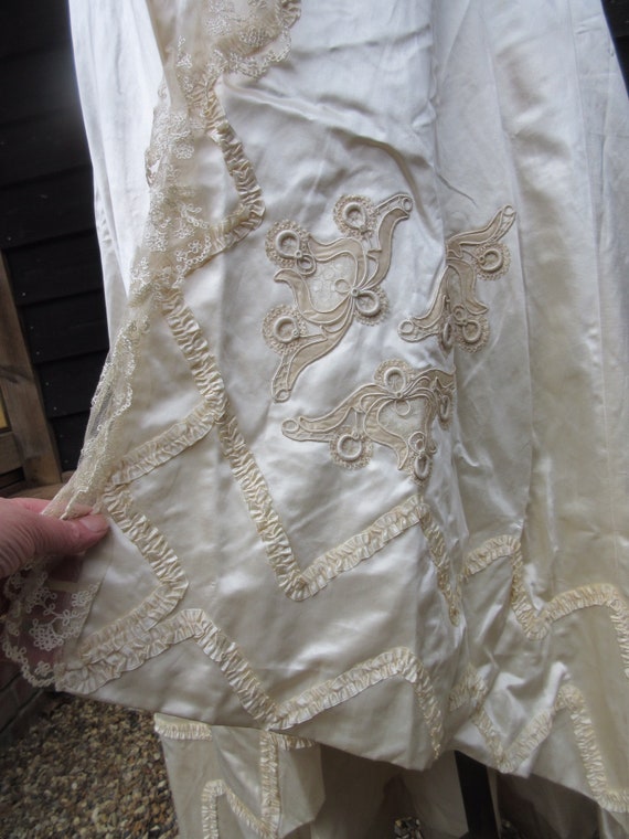 Antique Edwardian wedding cape long Cream satin w… - image 3