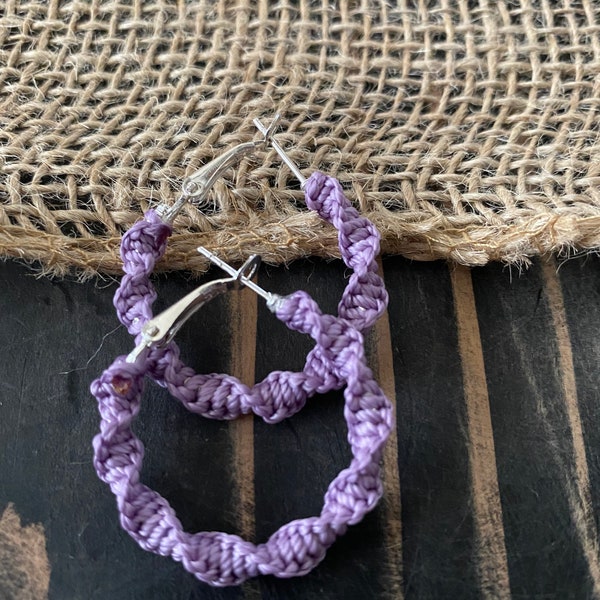 Light purple macrame hoop earrings, boho twisted cord hoops, lilac knotted cord earrings, colorful spiral summer earrings, boho hoops,