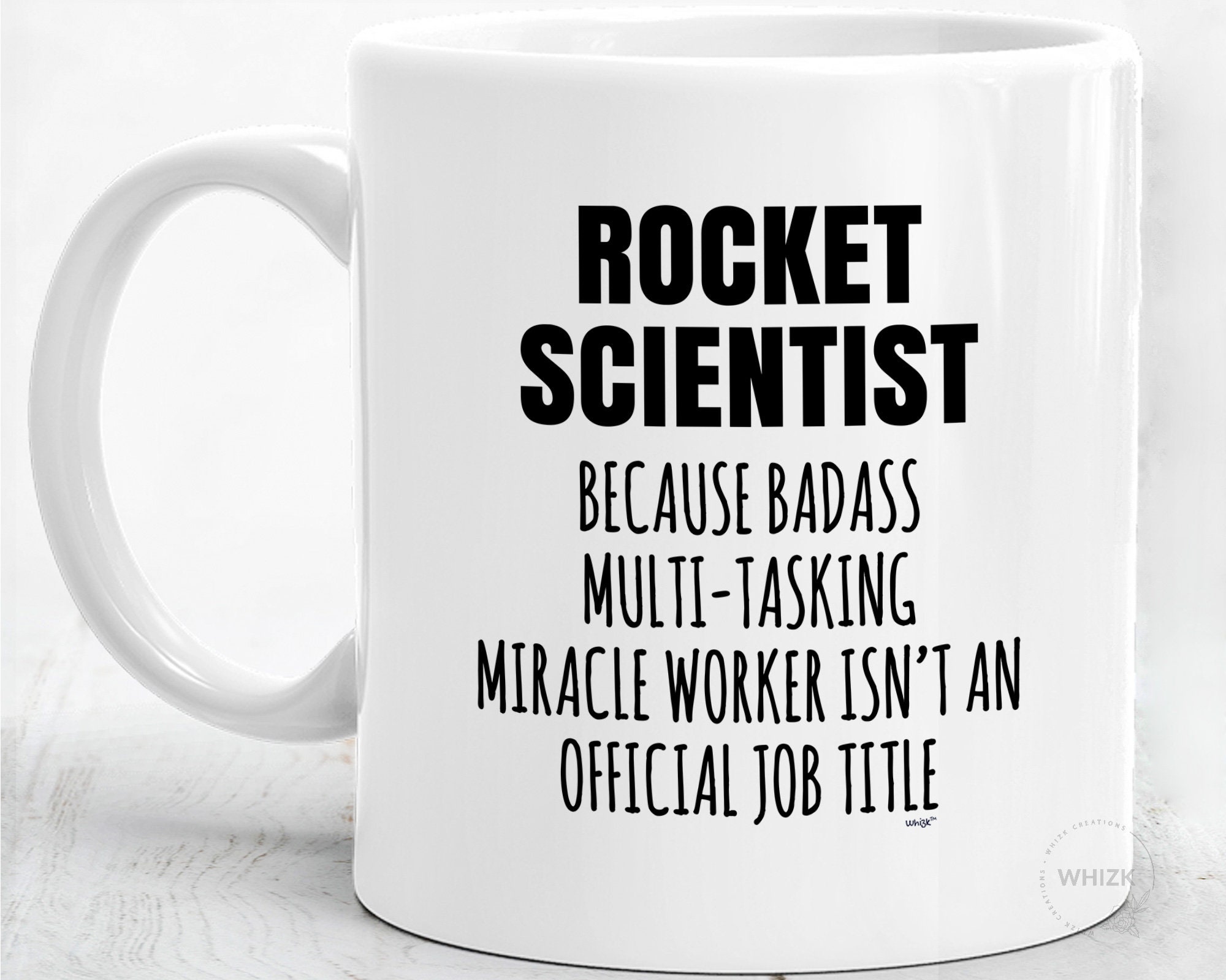 Tasse de café drôle de ligue de fusée. Né pour jouer à Rocket League forcé  de travailler. - Coupe-cadeau unique. : : Cuisine et Maison