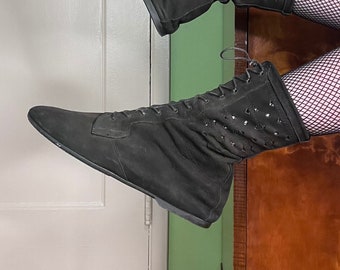 1980s suede lace up boots