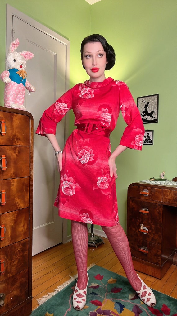 Early 1960s Hawaiian shift dress