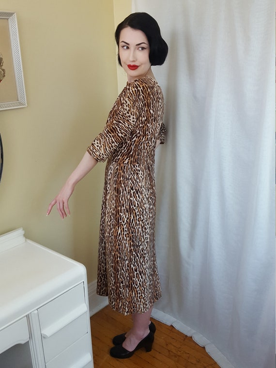 1950s bad girl leopard print dress - image 4