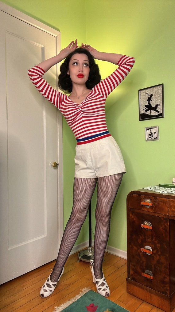 1950s red, white, and navy shorts - image 1