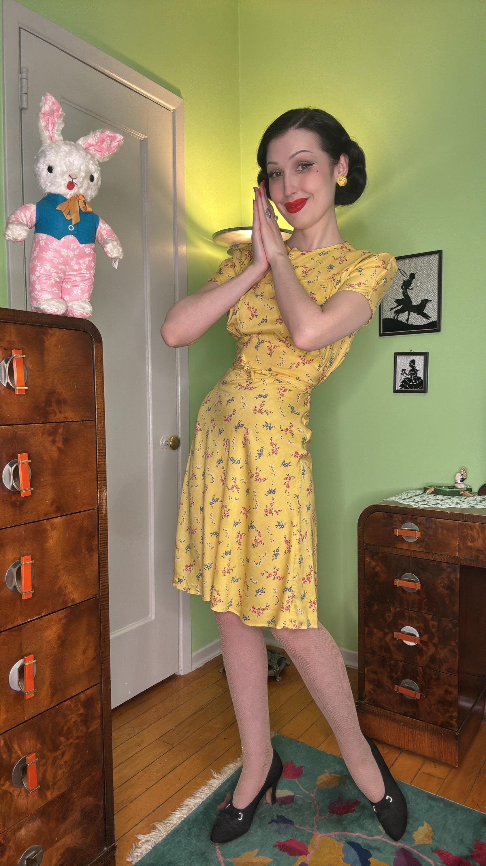 1939 Wartime Dress -- Late 1930s Early 1940s Deadstock Dress