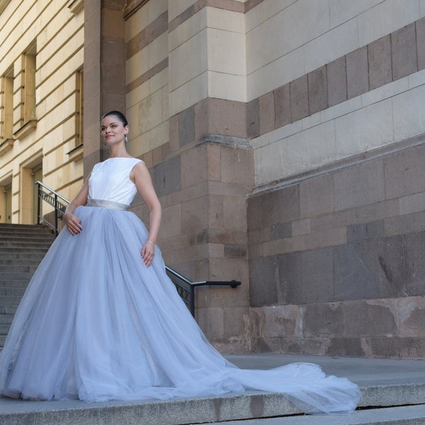 Gray Italian Tulle Skirt Gown/ Gray Tulle Skirt/ Prom Skirt Gown/ Wedding Skirt / Wedding Separates/ Bridal Separates/ Alternative Wedding