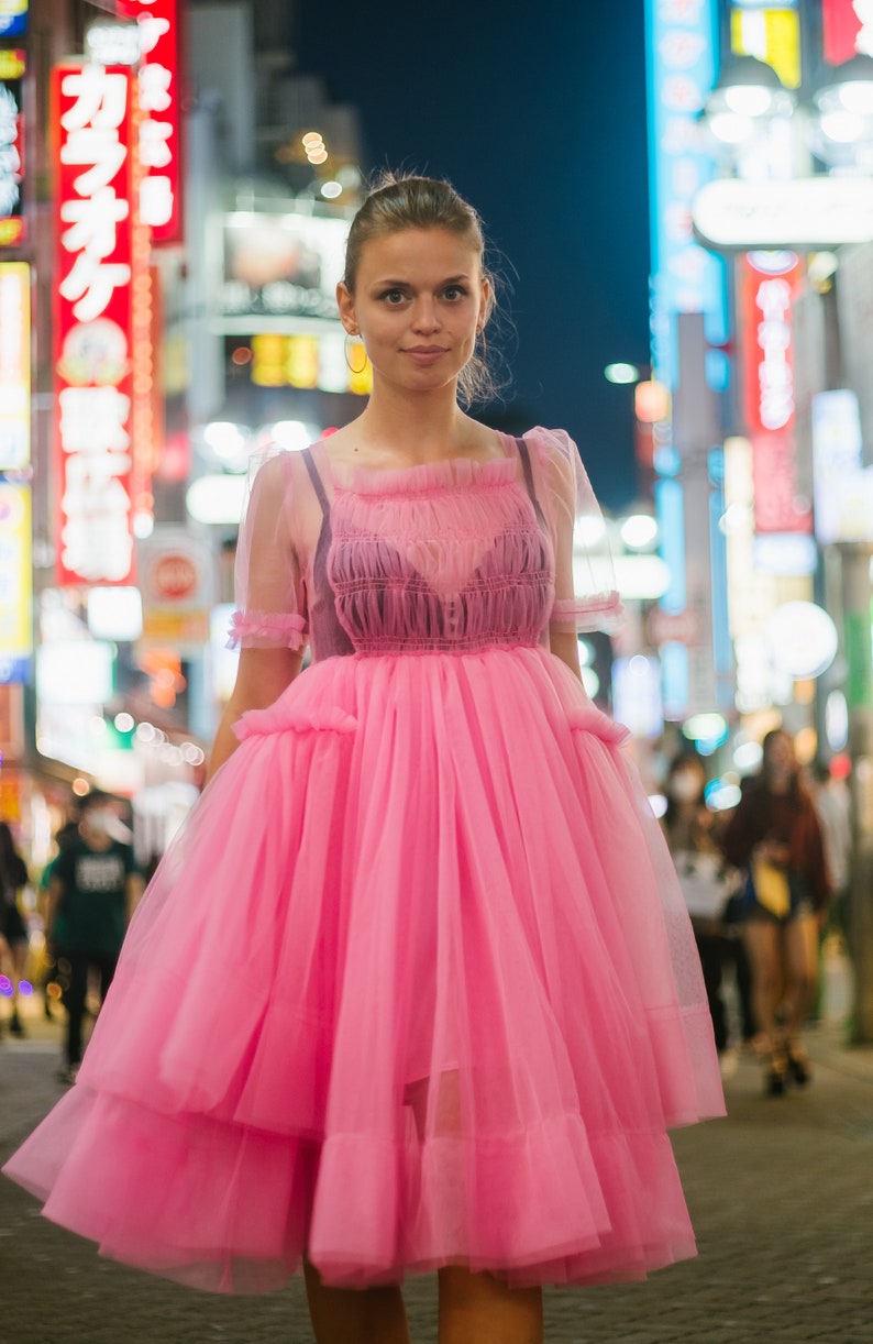 villanelle wedding outfit