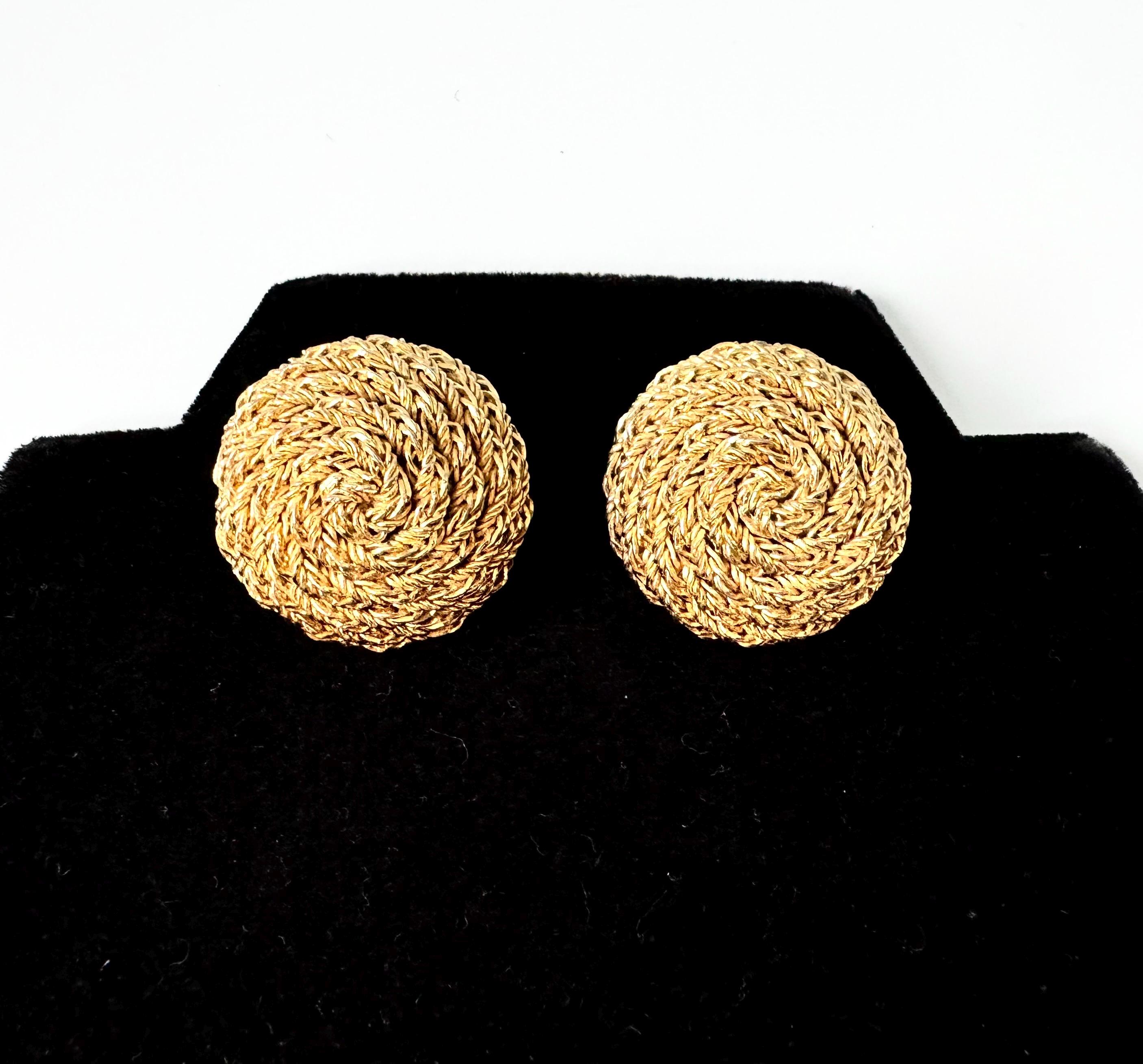 ◆VINTAGE HOLLYWOOD◆ Color Clip Earrings VH239OEA006B Chanel Gold CC Square Clip On Earrings 29 Vintage