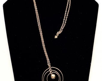 Vintage Sarah Coventry Gold Tone Ball Hoop pendant necklace