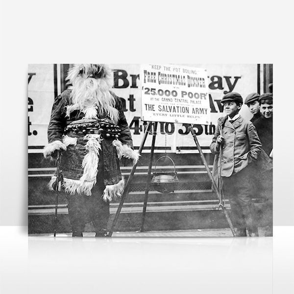 Vintage Santa Holiday Print, Black and White Santa Photo, Christmas Wall Art, Kris Kringle Poster,Saint Nicholas,Father Christmas Photograph