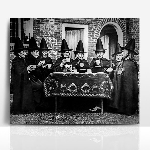 A Gathering of Witches Coven Vintage Halloween Print -  Denmark