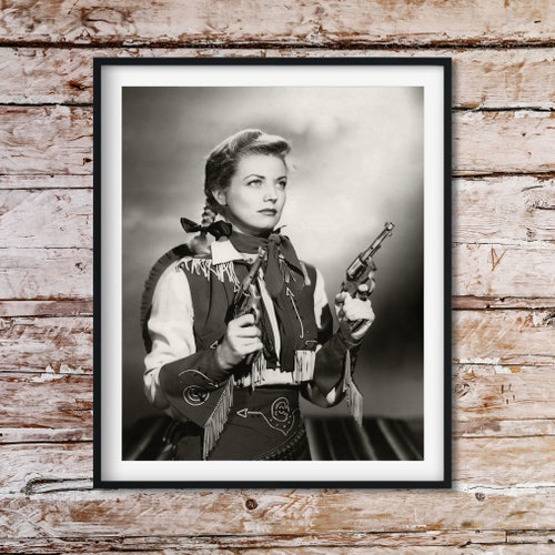 Annie Oakley Photograph Print Poster Vintage Western Wall | Etsy