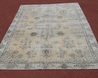 5x9 Vintage Oushak Rug: Neutral Turkish Wool Area Rug