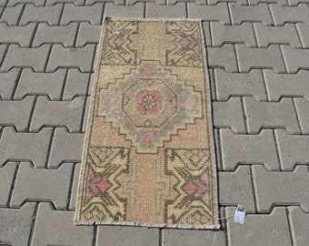 Handmade Wool Oushak Rug: 2x3 Vintage Turkish Door Mat